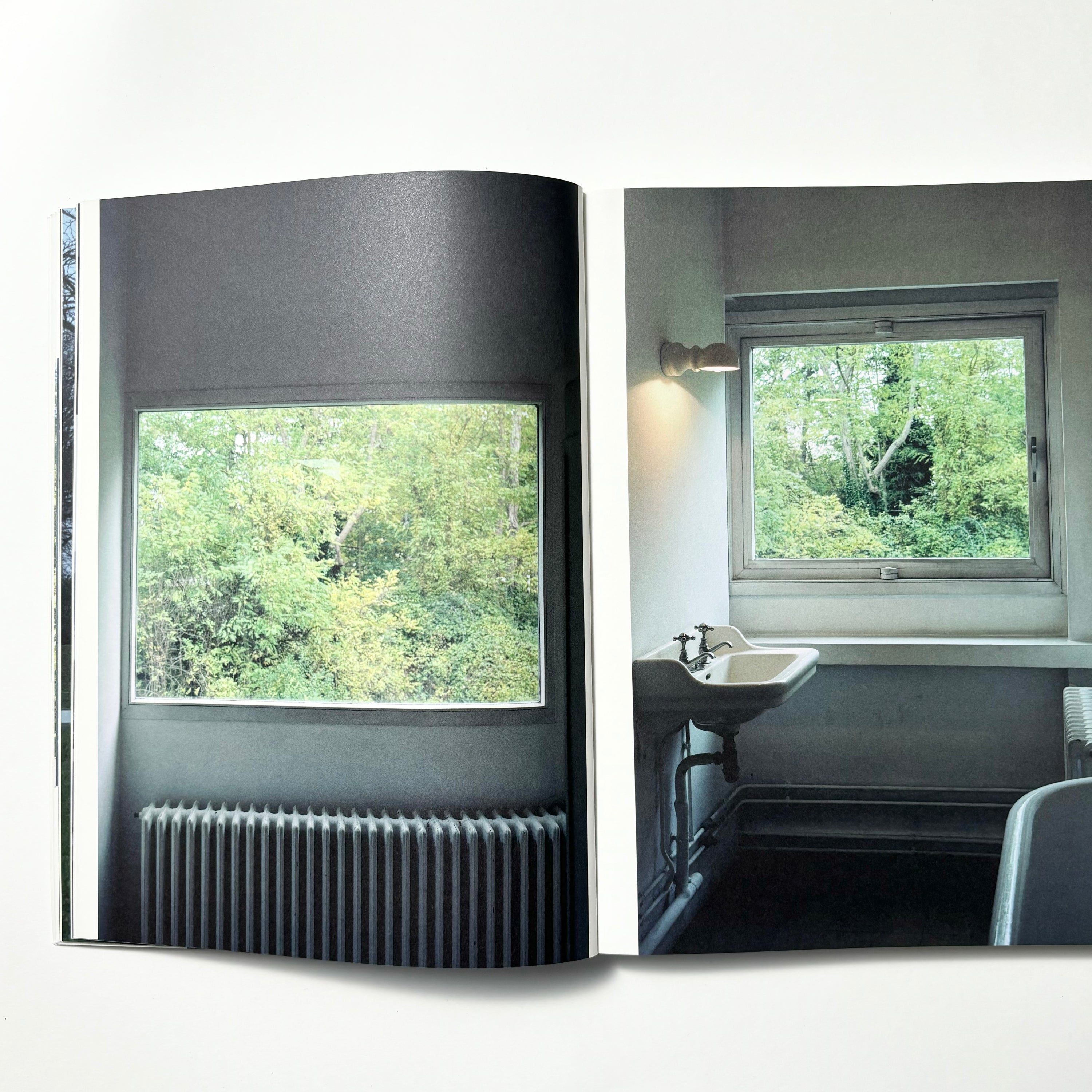 Looking Through Le Corbusier Windows／ホンマタカシ